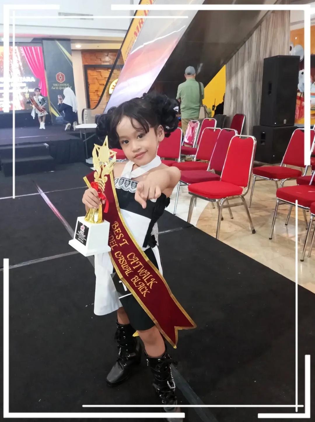 Grand Final Favorite Model Black & White Jawa Timur 2026 Sukses Digelar dengan Voting Digital Kreen Indonesia