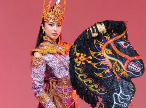  Audrey Bianca Bawa Kuda Lumping di Miss World 2026