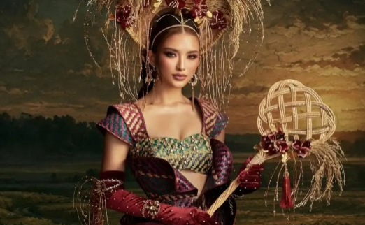 Angela Lillo Ubah Tikar Anyaman Jadi Kostum Nasional Miss Global 2026