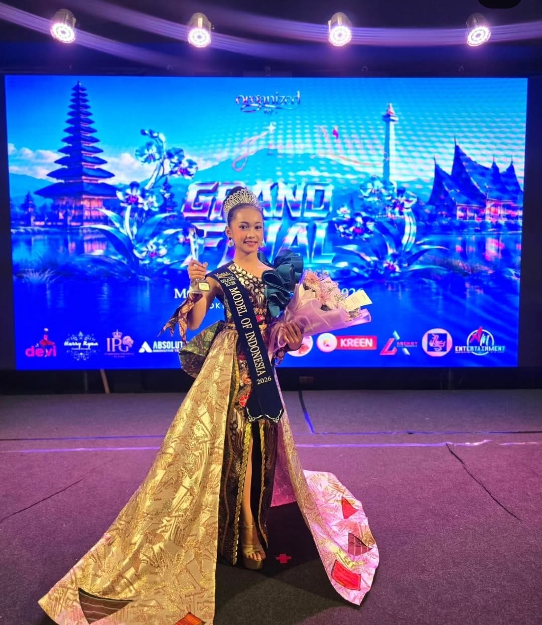 Grand Final Model of Indonesia 2026 Berlangsung Meriah; Yobella Siboro dan Naura Anindya Putri Raih Dungngan Tertinggi dari Dua Kategori Favorit Melalui Kreen Indonesia