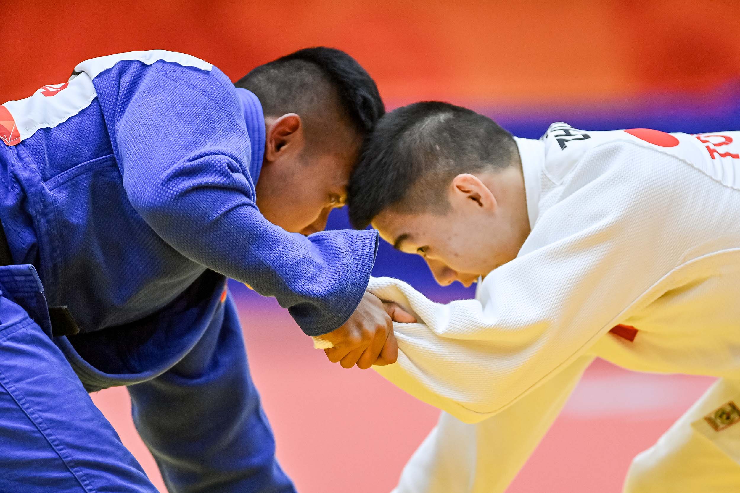 Junaedi Naik Kelas, Para Judo Indonesia Raih Dua Medali di Asian Para Games 2026